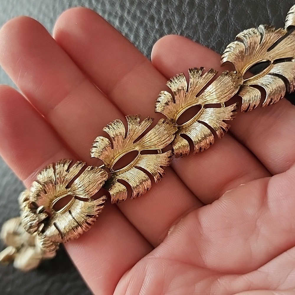 VTG Lisner bracelet